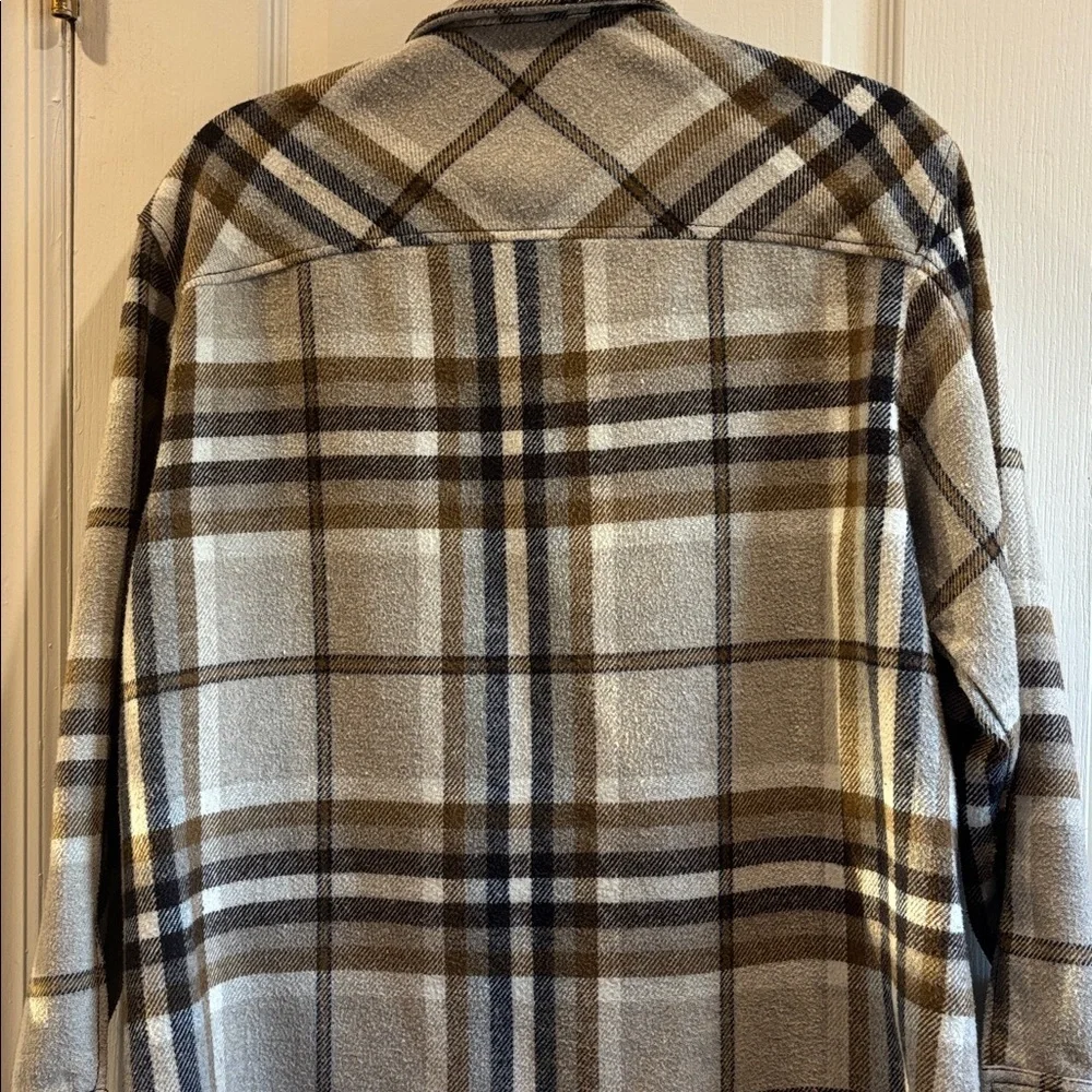 ZARA TAN BROWN CREME COLORED PLAID SHACKET OVERSIZED MEDIUM EXTRA BUTTON